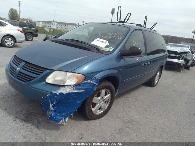 2005 DODGE GRAND CARAVAN SXT VIN: 2D4GP44L95R369249