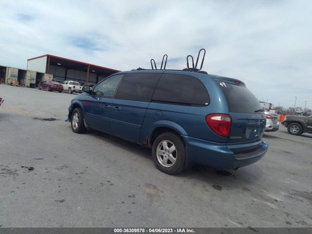 2005 DODGE GRAND CARAVAN SXT VIN: 2D4GP44L95R369249
