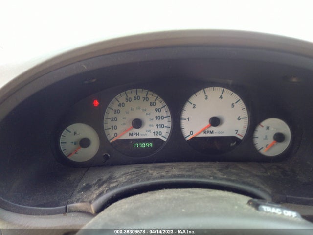 2005 DODGE GRAND CARAVAN SXT VIN: 2D4GP44L95R369249