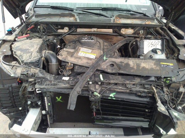 WA1BNAFY8L2073875 Audi Q5 Premium Plus