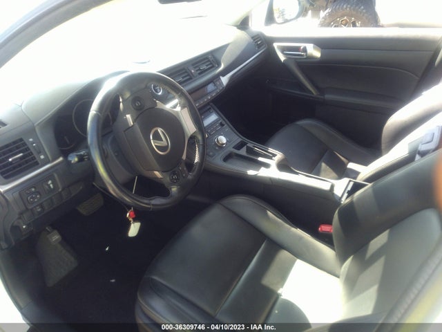 JTHKD5BH9F2233609 Lexus Ct 200h Hybrid
