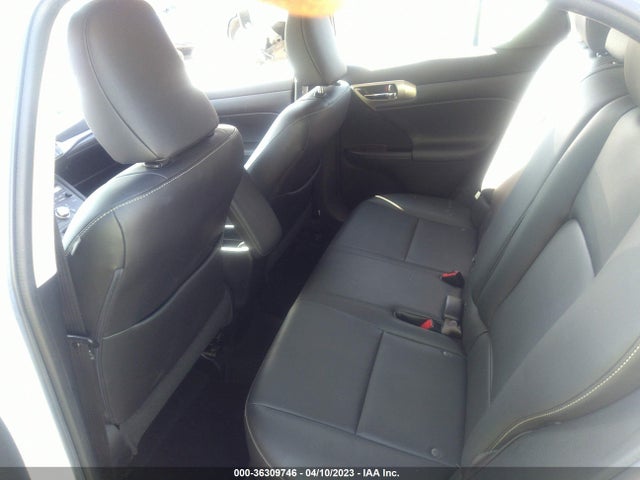 JTHKD5BH9F2233609 Lexus Ct 200h Hybrid