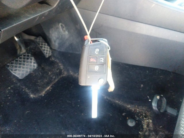 3VWC57BU1KM055884 Volkswagen Jetta S/se/r-line