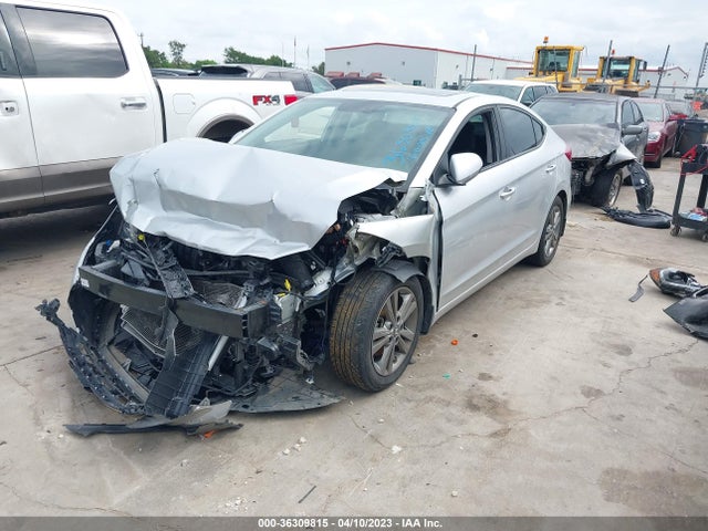 Hyundai Elantra Value Edition 2018 5NPD84LF7JH327968 Image 2