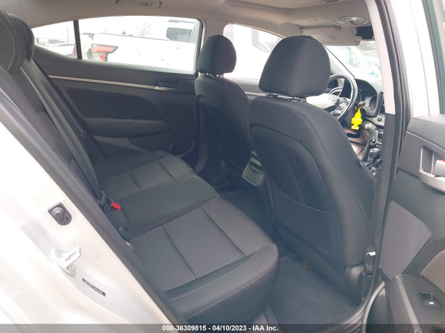 Hyundai Elantra Value Edition 2018 5NPD84LF7JH327968 Image 10