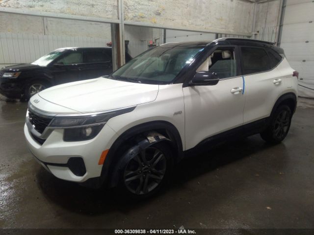 KNDEUCAA6N7296370 KIA SELTOS S