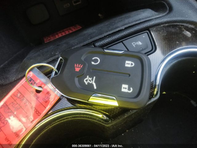1GKKNLLS1NZ167922 GMC Acadia At4