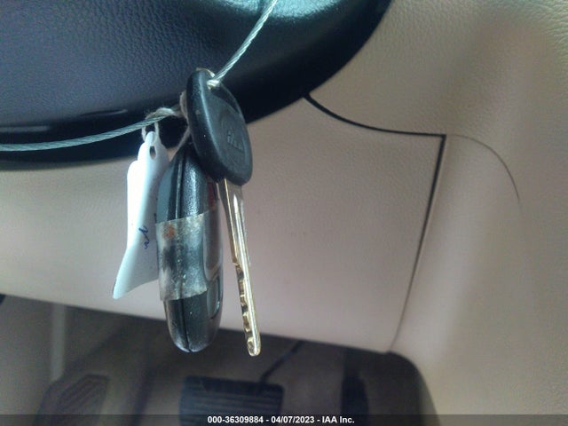 2008 SATURN VUE XE VIN: 3GSCL33P38S692357