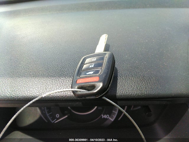 0 HONDA CR-V LX VIN: 2HKRM3H35FH508875