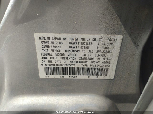 2013 HONDA FIT VIN: JHMGE8H36DC055021