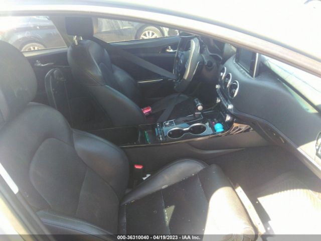 KNAE15LA5J6024357 KIA Stinger Base