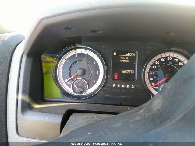 1C6RR6TT6KS528159 RAM 1500 Classic Slt