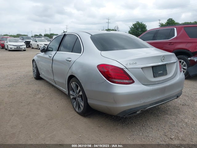 55SWF4JB3HU232099 Mercedes-Benz C-class C 300