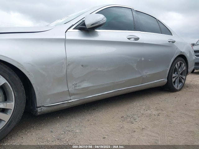 55SWF4JB3HU232099 Mercedes-Benz C-class C 300