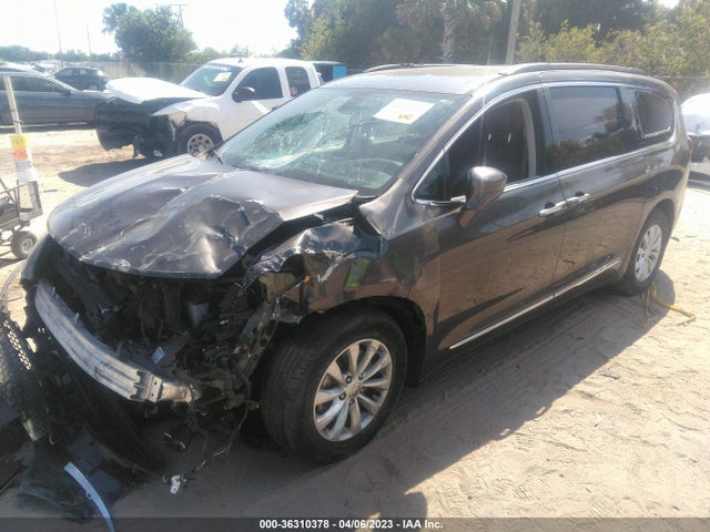 2C4RC1BG2HR620719 Chrysler Pacifica Touring-l