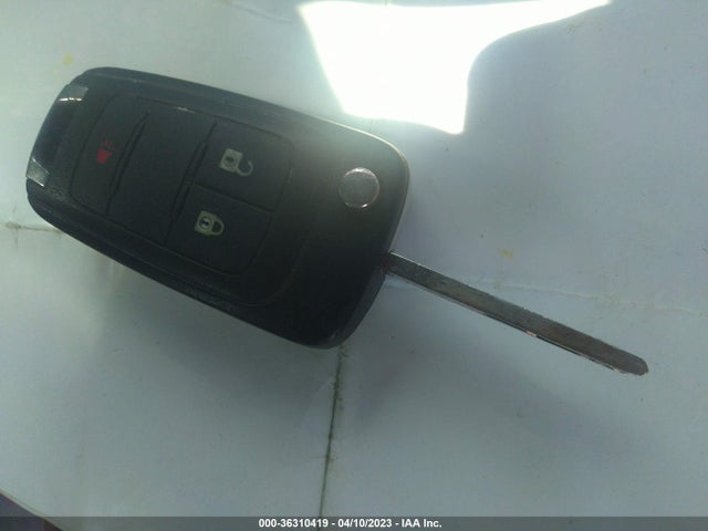 Chevrolet SONIC LS 2014 1G1JA6SHXE4198327 Image 3