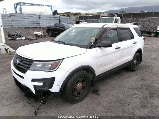 Ford POLICE INTERCEPTOR 2018 1FM5K8AT6JGC75691 Image 2