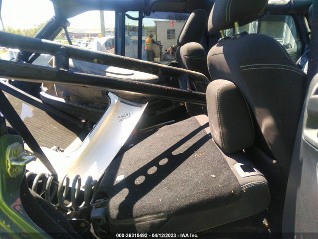 1C4BJWFG6FL694407 Jeep Wrangler Unlimited Rubicon