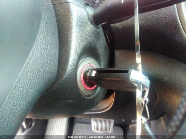 KNDJ23AU3M7141806 KIA SOUL LX