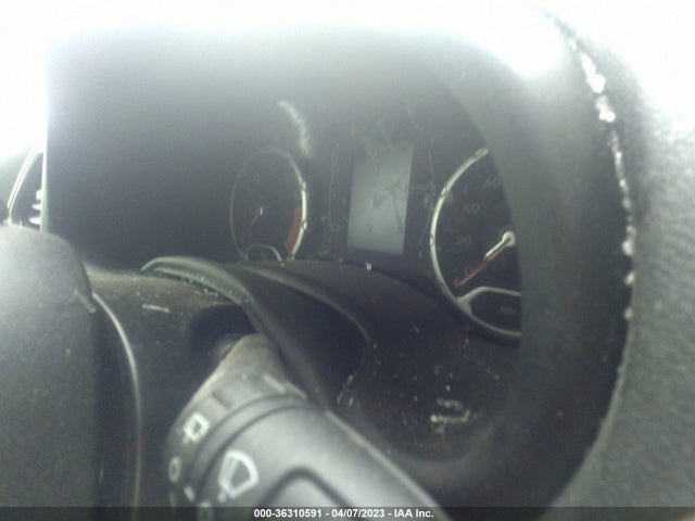 ZACNJABB6LPL82957 Jeep Renegade Altitude