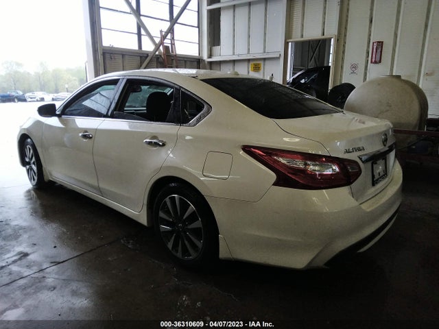 2017 NISSAN ALTIMA 2.5 SV VIN: 1N4AL3AP0HC134452