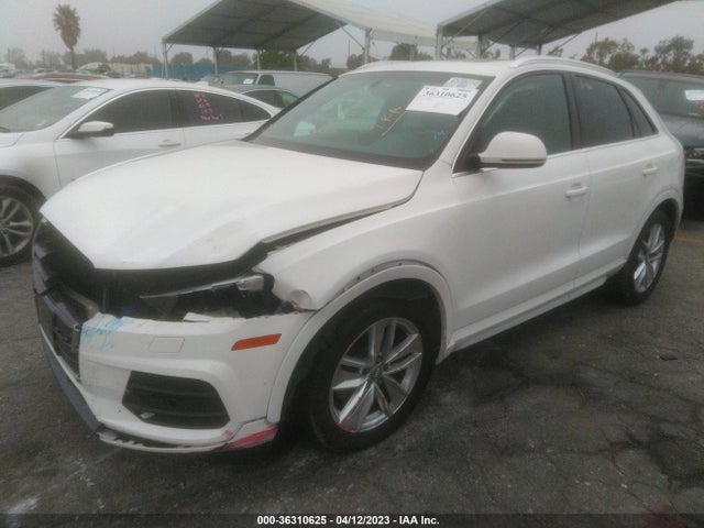 WA1EFCFS3GR018653 Audi Q3 Premium Plus
