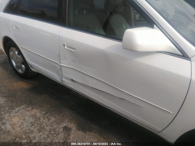 2004 TOYOTA AVALON XLS VIN: 4T1BF28B04U370853
