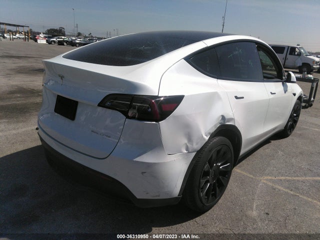 Tesla Model Y Long Range 2021 5YJYGDEE3MF271197 Image 5