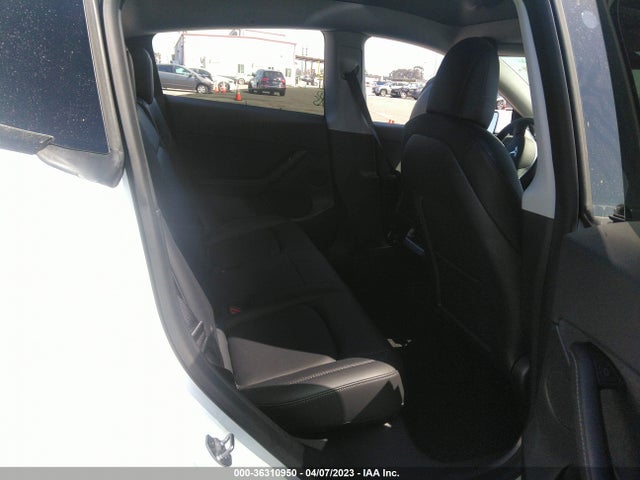 Tesla Model Y Long Range 2021 5YJYGDEE3MF271197 Image 9