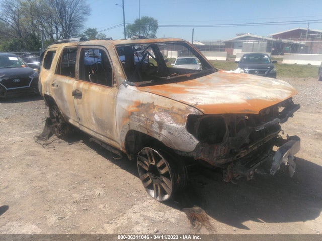 Toyota 4RUNNER SR5 2019 JTEBU5JR7K5701028 Image 6