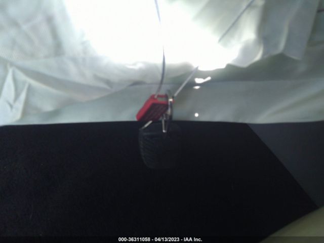 KNDCE3LC7H5095497 KIA Niro Touring