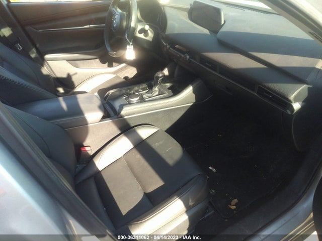 2020 Mazda 3, VIN: 3MZBPBCM8LM130587
