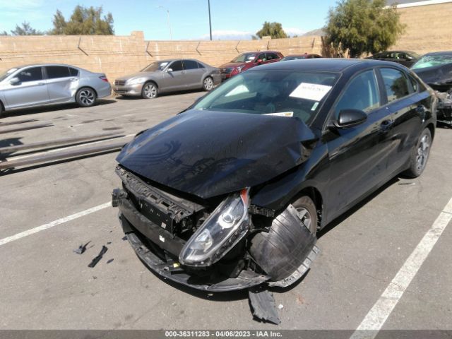 3KPF24AD6ME401773 KIA Forte Lxs