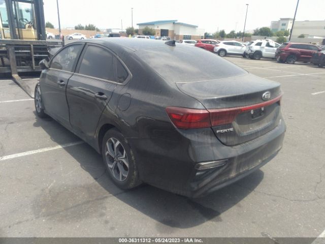 3KPF24AD3KE092096 KIA Forte Lxs