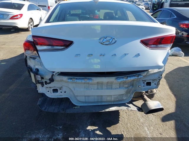 Hyundai SONATA SEL 2018 5NPE34AF2JH605634 Image 8