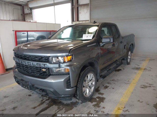 Chevrolet Silverado 1500 Custom 2021 1GCRWBEH9MZ174568 Image 2