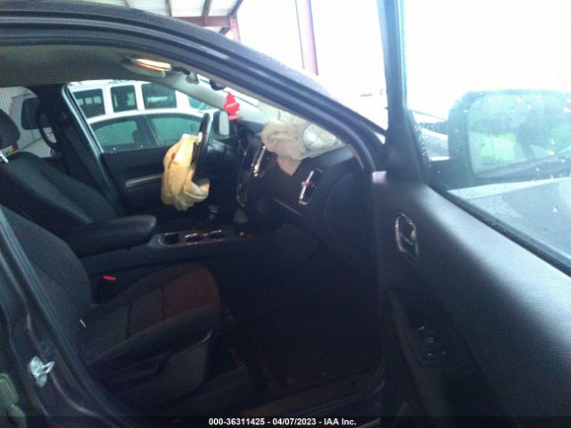 1C4RDJAG8JC329669 Dodge Durango Sxt