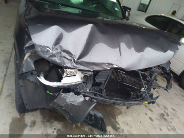 1C4RDJAG8JC329669 Dodge Durango Sxt