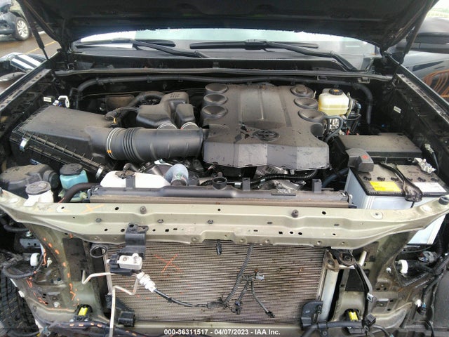 Toyota 4RUNNER SR5 2018 JTEBU5JR3J5513699 Image 12