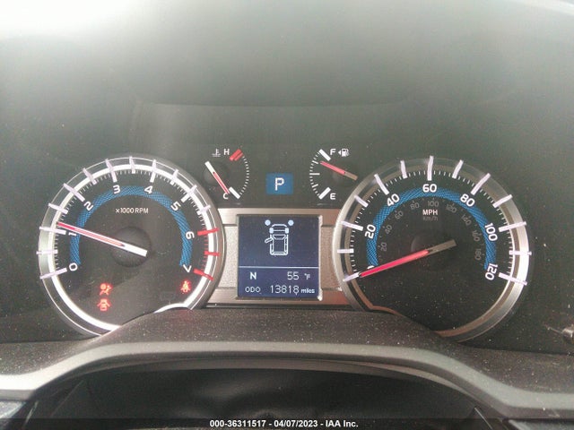 Toyota 4RUNNER SR5 2018 JTEBU5JR3J5513699 Image 9