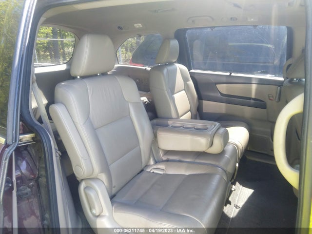 2011 HONDA ODYSSEY TOURING VIN: 5FNRL5H9XBB021845