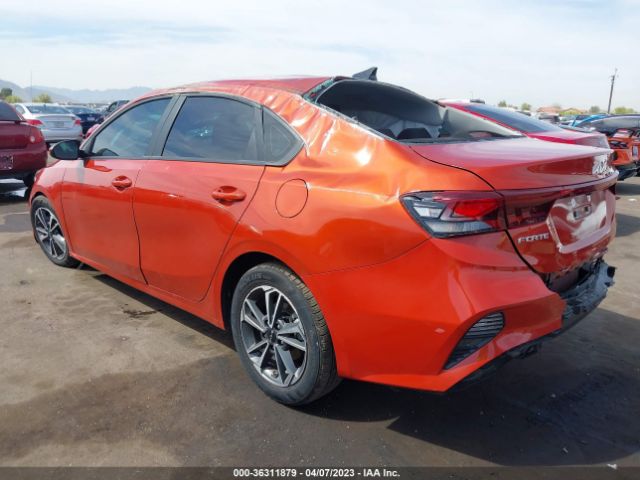 3KPF24ADXPE515828 KIA Forte Lxs