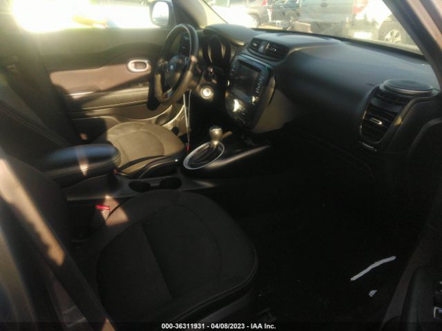 KNDJP3A50J7559312 KIA SOUL +