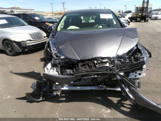 Toyota Prius Le 2022 JTDKAMFU2N3188128 Image 8