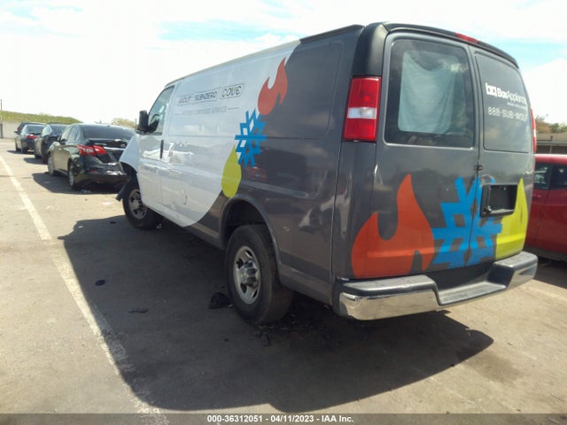 Chevrolet EXPRESS CARGO VAN 2020 1GCWGAFGXL1273770 Image 3