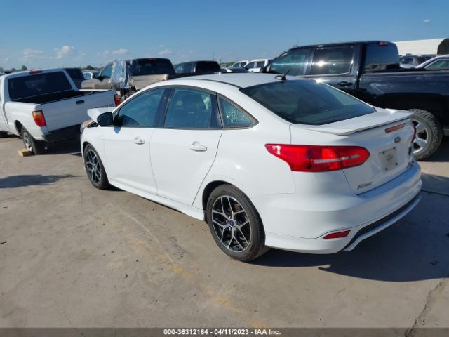 1FADP3F25GL305709 Ford FOCUS SE