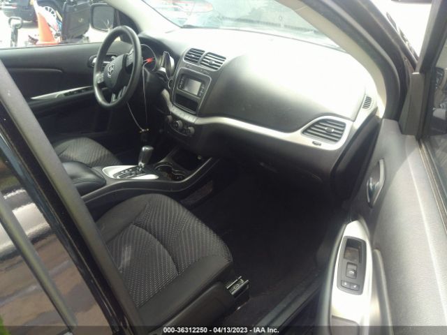3C4PDCAB5JT529078 Dodge JOURNEY SE