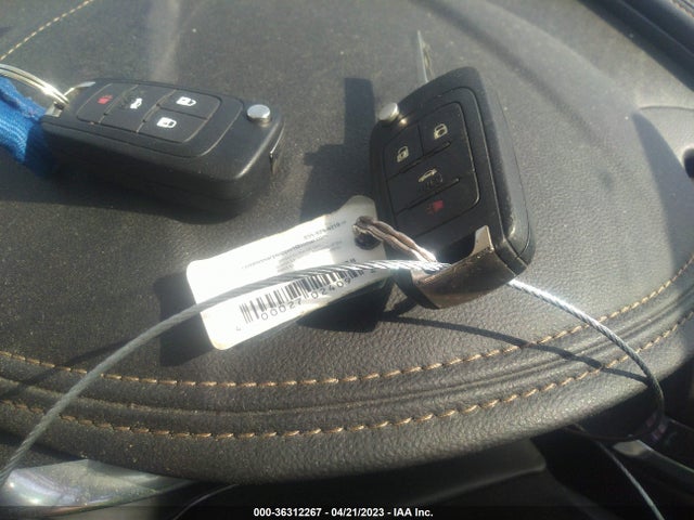 Chevrolet IMPALA LT 2017 2G1105S33H9190900 Image 3