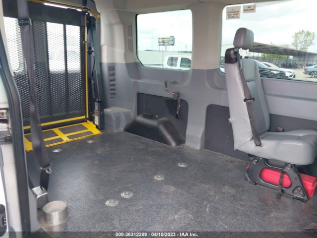 1FMZK1CM9HKB57592 Ford Transit Wagon Xl/xlt