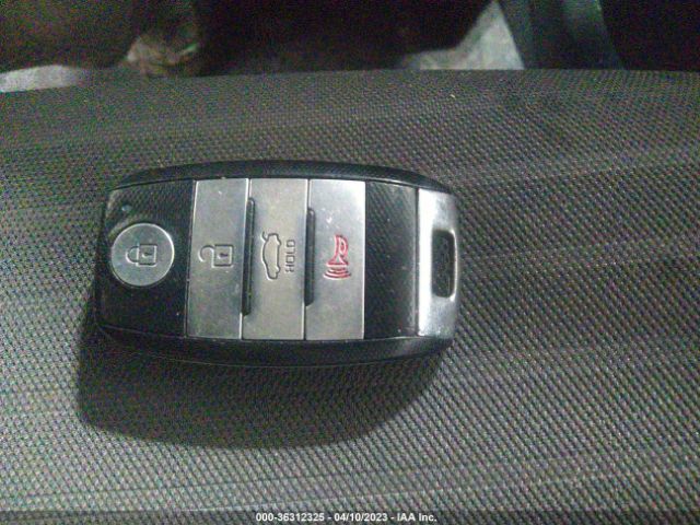 3KPFL4A79JE218161 KIA FORTE S